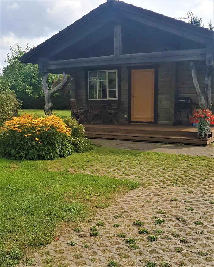 Arina Cottages Nasva ภายนอก รูปภาพ